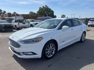 2017 Ford Fusion Hybrid SE