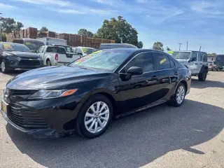 2018 Toyota Camry LE