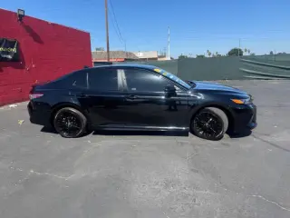 2019 Toyota Camry SE