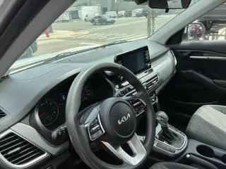2023 Kia Seltos LX