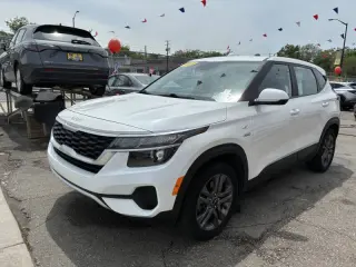 2023 Kia Seltos LX