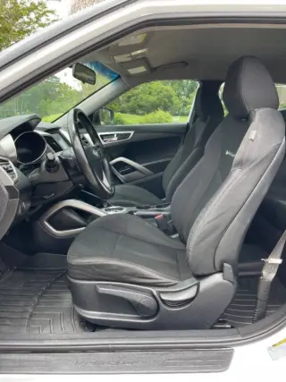 2017 Hyundai Veloster