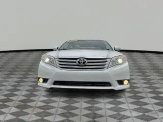 2011 Toyota Avalon