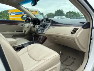 2011 Toyota Avalon