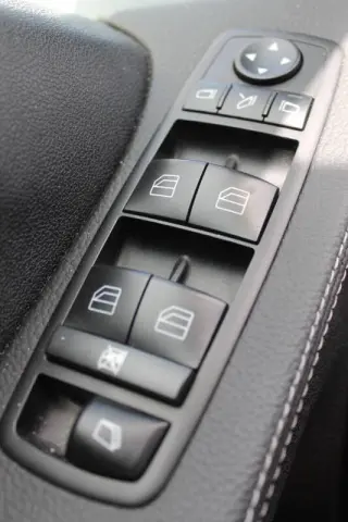 2011 Mercedes-Benz R-Class R 350