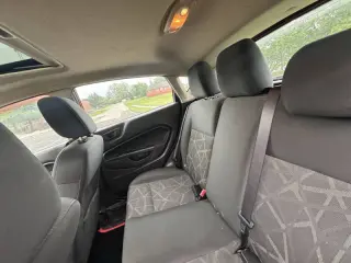 2011 Ford Fiesta SE