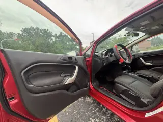 2011 Ford Fiesta SE