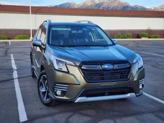 2023 Subaru Forester Touring