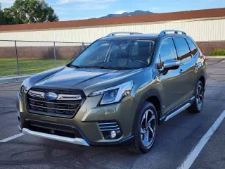 2023 Subaru Forester Touring