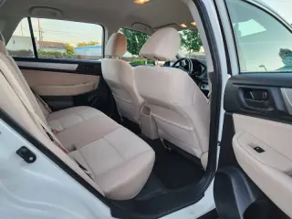 2017 Subaru Outback 2.5i