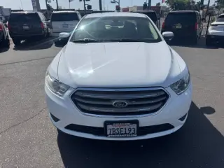 2013 Ford Taurus SEL