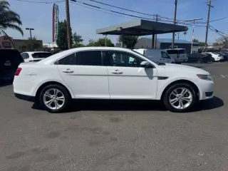 2013 Ford Taurus SEL