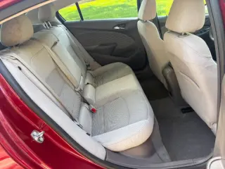 2018 Chevrolet Cruze LT Auto