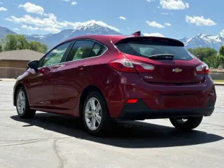2018 Chevrolet Cruze LT Auto