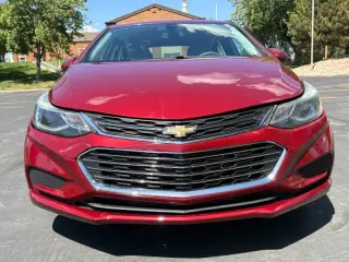2018 Chevrolet Cruze LT Auto
