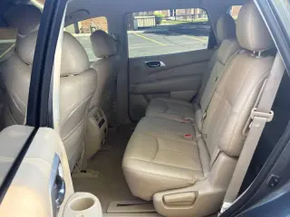 2015 Nissan Pathfinder SL