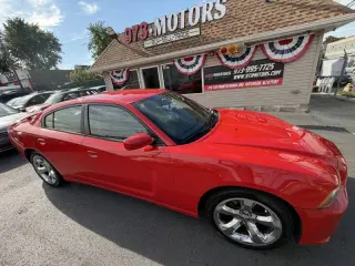 2014 Dodge Charger SXT Plus
