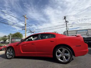 2014 Dodge Charger SXT Plus