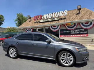 2017 Volkswagen Passat 1.8T SE
