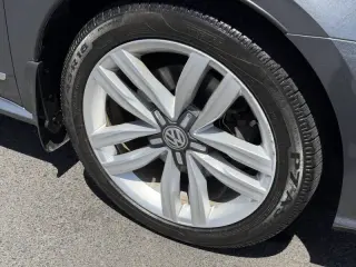 2017 Volkswagen Passat 1.8T SE