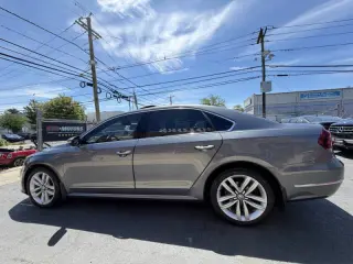 2017 Volkswagen Passat 1.8T SE