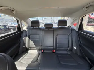 2017 Volkswagen Passat 1.8T SE