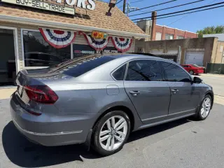 2017 Volkswagen Passat 1.8T SE