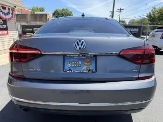 2017 Volkswagen Passat 1.8T SE