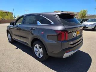 Kia Sorento 2025 LX 4dr SUV