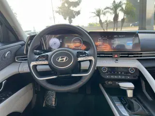 Hyundai ELANTRA 2026 Limited 4dr Sedan
