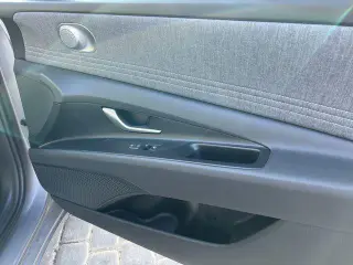 Hyundai ELANTRA 2026 Limited 4dr Sedan