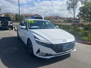 Hyundai ELANTRA Hybrid 2023 Limited 4dr Sedan