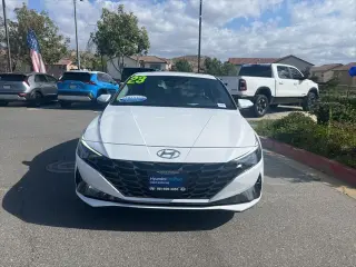 Hyundai ELANTRA Hybrid 2023 Limited 4dr Sedan