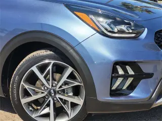 Kia Niro 2020 Touring Special Edition 4dr Crossover