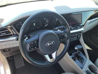Kia Niro 2020 Touring Special Edition 4dr Crossover