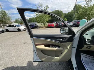 Acura MDX 2017 4dr SUV