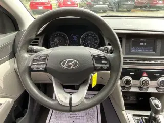 Hyundai ELANTRA 2019 SE 4dr Sedan 6M