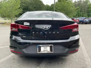 Hyundai ELANTRA 2019 SE 4dr Sedan 6M