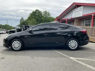 Hyundai ELANTRA 2019 SE 4dr Sedan 6M