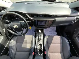 Toyota Corolla 2018 SE 4dr Sedan 6M