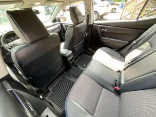 Toyota Corolla 2018 SE 4dr Sedan 6M