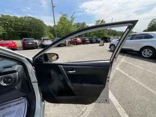 Toyota Corolla 2018 SE 4dr Sedan 6M