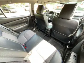 Toyota Corolla 2018 SE 4dr Sedan 6M
