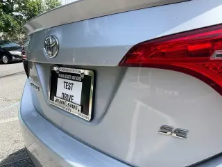 Toyota Corolla 2018 SE 4dr Sedan 6M