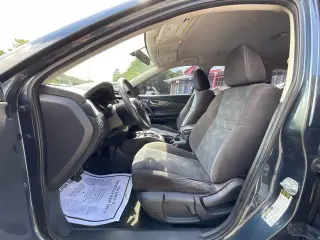 Nissan Rogue 2015 S 4dr Crossover