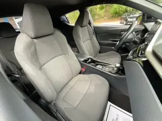 Toyota C-HR 2019 LE 4dr Crossover