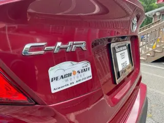 Toyota C-HR 2019 LE 4dr Crossover