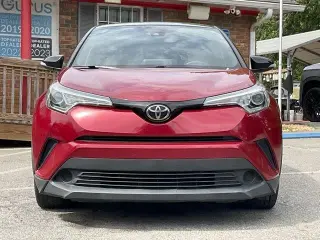Toyota C-HR 2019 LE 4dr Crossover