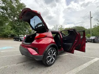Toyota C-HR 2019 LE 4dr Crossover