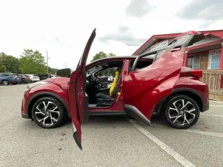 Toyota C-HR 2019 LE 4dr Crossover
